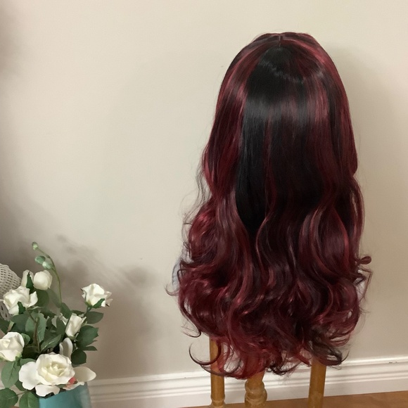 NEW Gorgeous Burgundy/Black Wig - Picture 5 of 11
